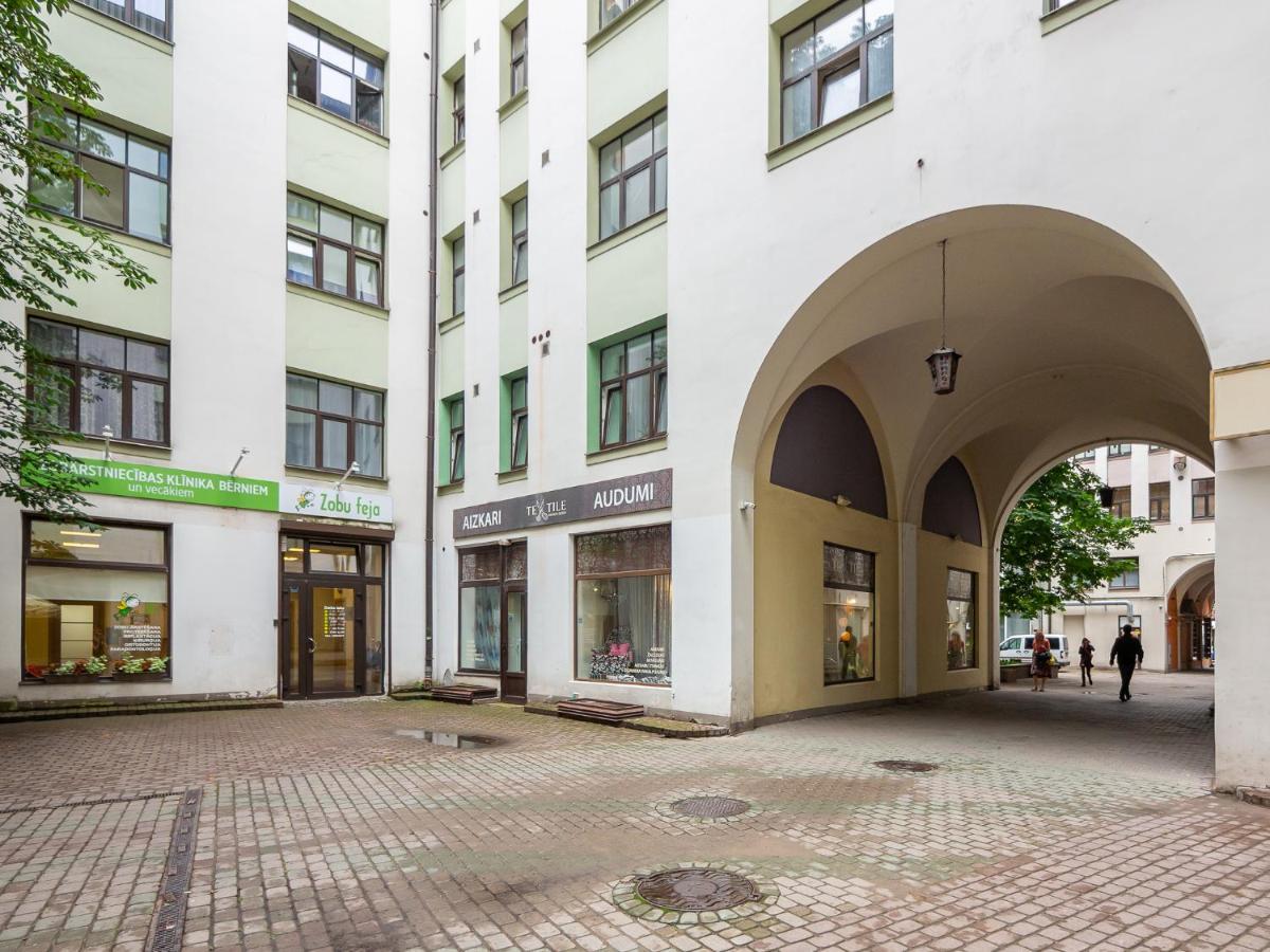 Marijas City Center Apartment Riga Ngoại thất bức ảnh